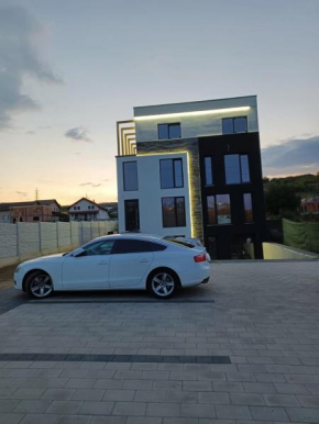 ApartHotel Dominic Residence